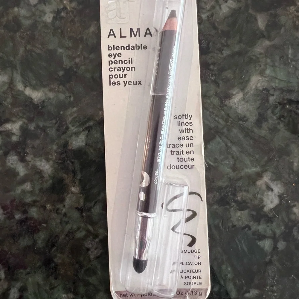 NEW Almay Blendable Eye Pencil in Brown #302